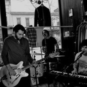 Mini Mansions - List pictures