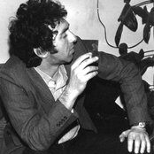 Jona Lewie - List pictures
