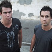 Stafford Brothers - List pictures