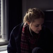 Agnes Obel - List pictures