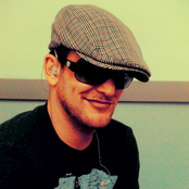 Matt Giraud - List pictures