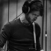 Fugitive Dancer - List pictures