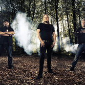 Communic - List pictures