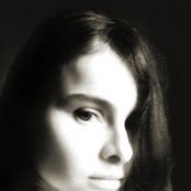 Hope Sandoval - List pictures