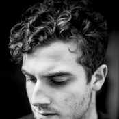Nicolas Jaar - List pictures