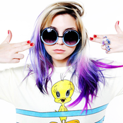 Colette Carr - List pictures