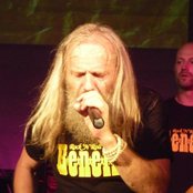 Benefit - List pictures