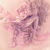 Olivia - List pictures