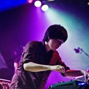 Nosaj Thing - List pictures