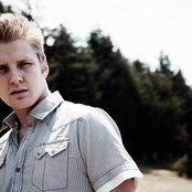 Alexander Acha - List pictures