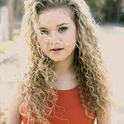 Rion Paige - List pictures