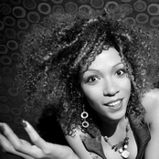 Little Jackie - List pictures