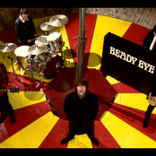 Beady Eye - List pictures