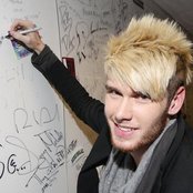 Colton Dixon - List pictures