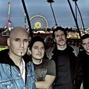 Vertical Horizon - List pictures