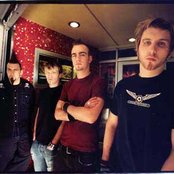 Three Days Grace - List pictures