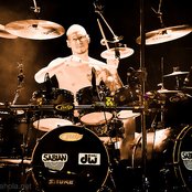 Seventh Wonder - List pictures