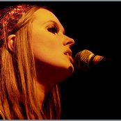 Nini Kinert - List pictures