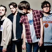 Howler - List pictures