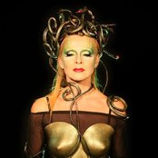 Toyah - List pictures