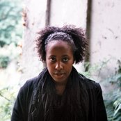 Cold Specks - List pictures