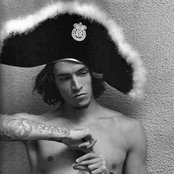 Brandon Boyd - List pictures