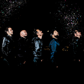 Love Of Lesbian - List pictures