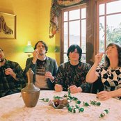 The Mantles - List pictures