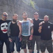 Lifer - List pictures