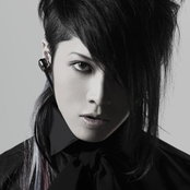 Miyavi - List pictures