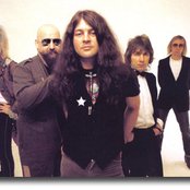 Gillan - List pictures