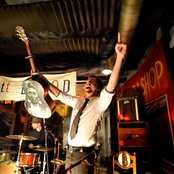 Elliott Brood - List pictures