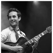 Julian Lage - List pictures