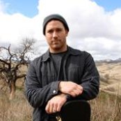 Chuck Ragan - List pictures