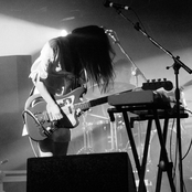 Blonde Redhead - List pictures