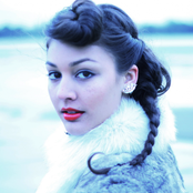 Mara Hruby - List pictures