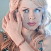 Orianthi - List pictures