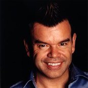 Paul Oakenfold - List pictures
