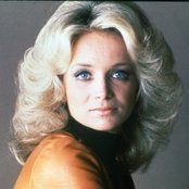 Barbara Mandrell - List pictures