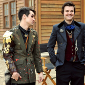 Panic! At The Disco - List pictures