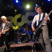 Terminal - List pictures