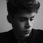 Aiden Grimshaw - List pictures