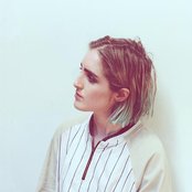 Shura - List pictures