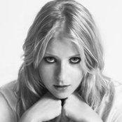 Kate Alexa - List pictures