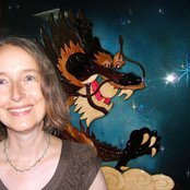 Lois V. Vierk - List pictures