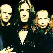 Moist - List pictures