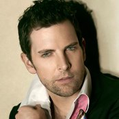 Chris Mann - List pictures