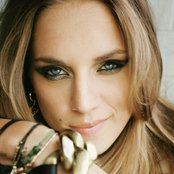 Edei - List pictures