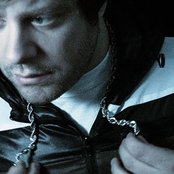 Monty - List pictures