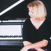 Beegie Adair - List pictures